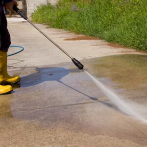 Why Pressure Washing is a Great Second Job