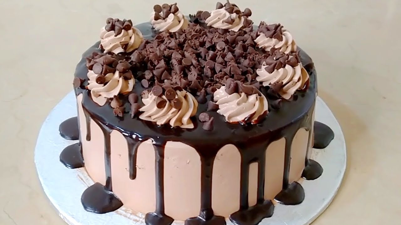 How to Add Innovation to Chocolate Birthday Cake Singapore?