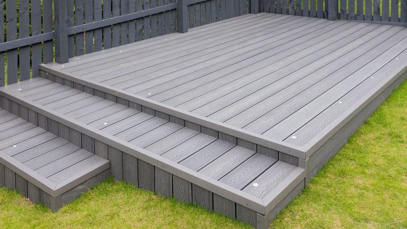 Aesthetically Appealing Decking To Level Up Your Home’s Outdoor Space