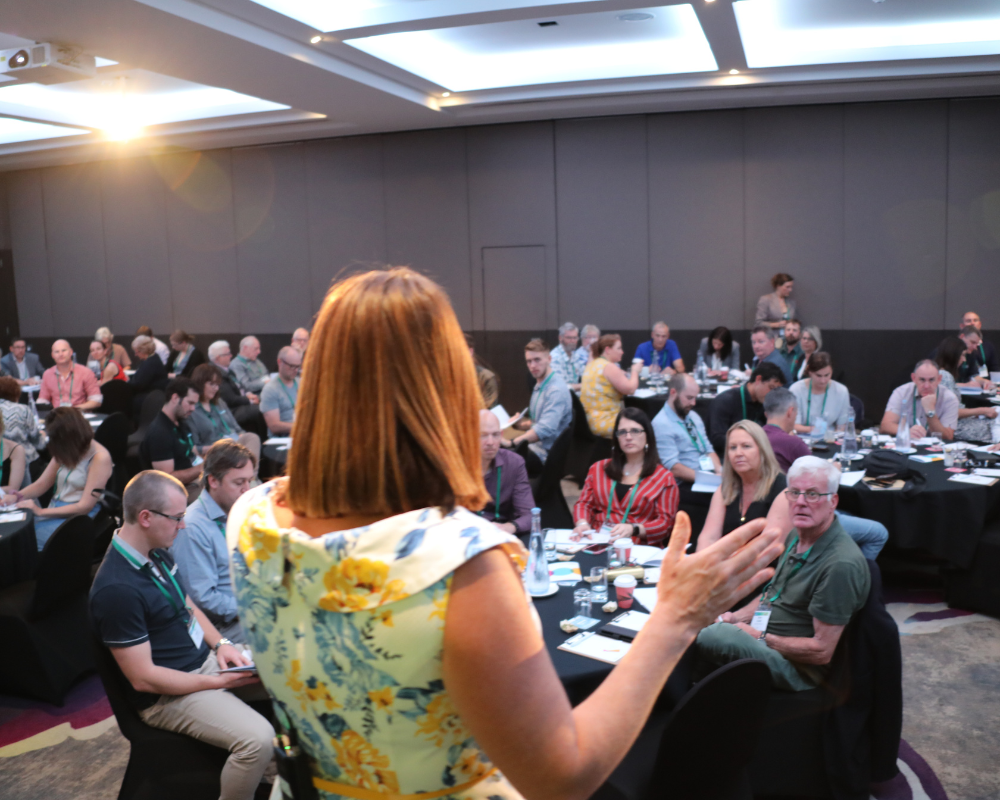 How a Professional Keynote Speaker Can Elevate Your Event Experience